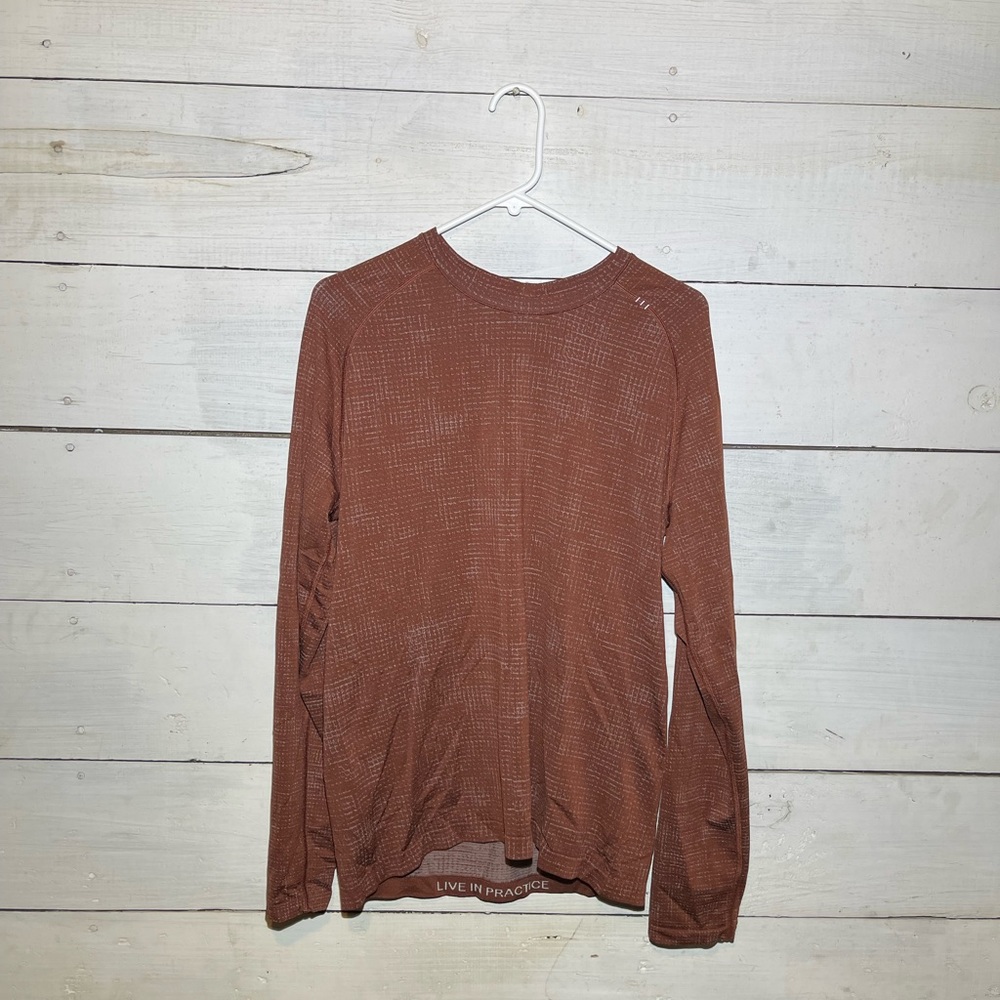 Lululemon Long Sleeve Shirt Red Size Medium Men’s